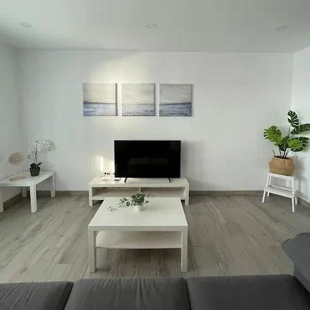 Moderno Frente Al Mar 푸에르토 드 라 크루즈