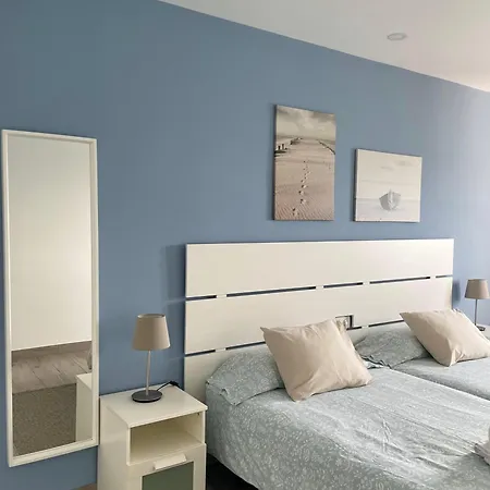 Moderno Frente Al Mar Apartmán *