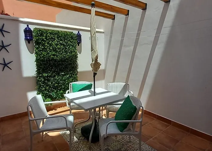 Moderno Frente Al Mar *