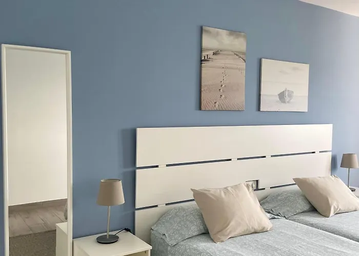 Moderno Frente Al Mar Apartamento *