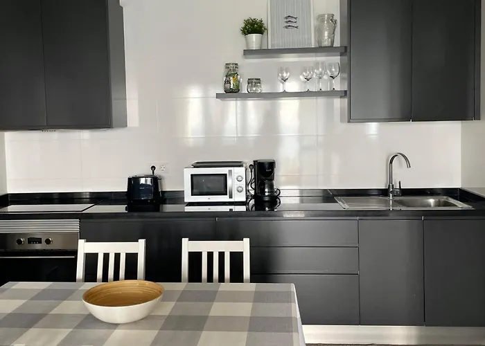 Moderno Frente Al Mar *